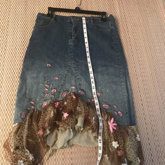 SOLD!!Fabulous Boho hippie leopard M/L denim skirt prairie cottage core - Picture 6 of 8